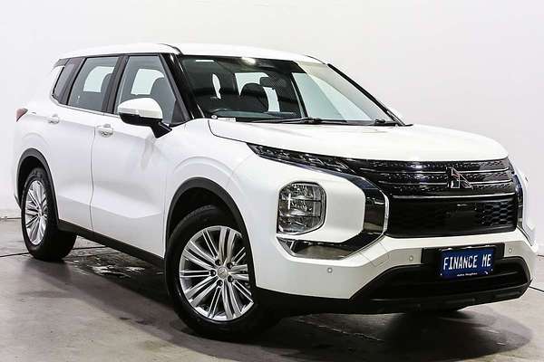 2024 Mitsubishi Outlander ES ZM