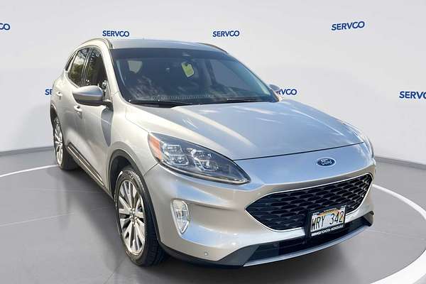 2022 Ford Escape Titanium Hybrid