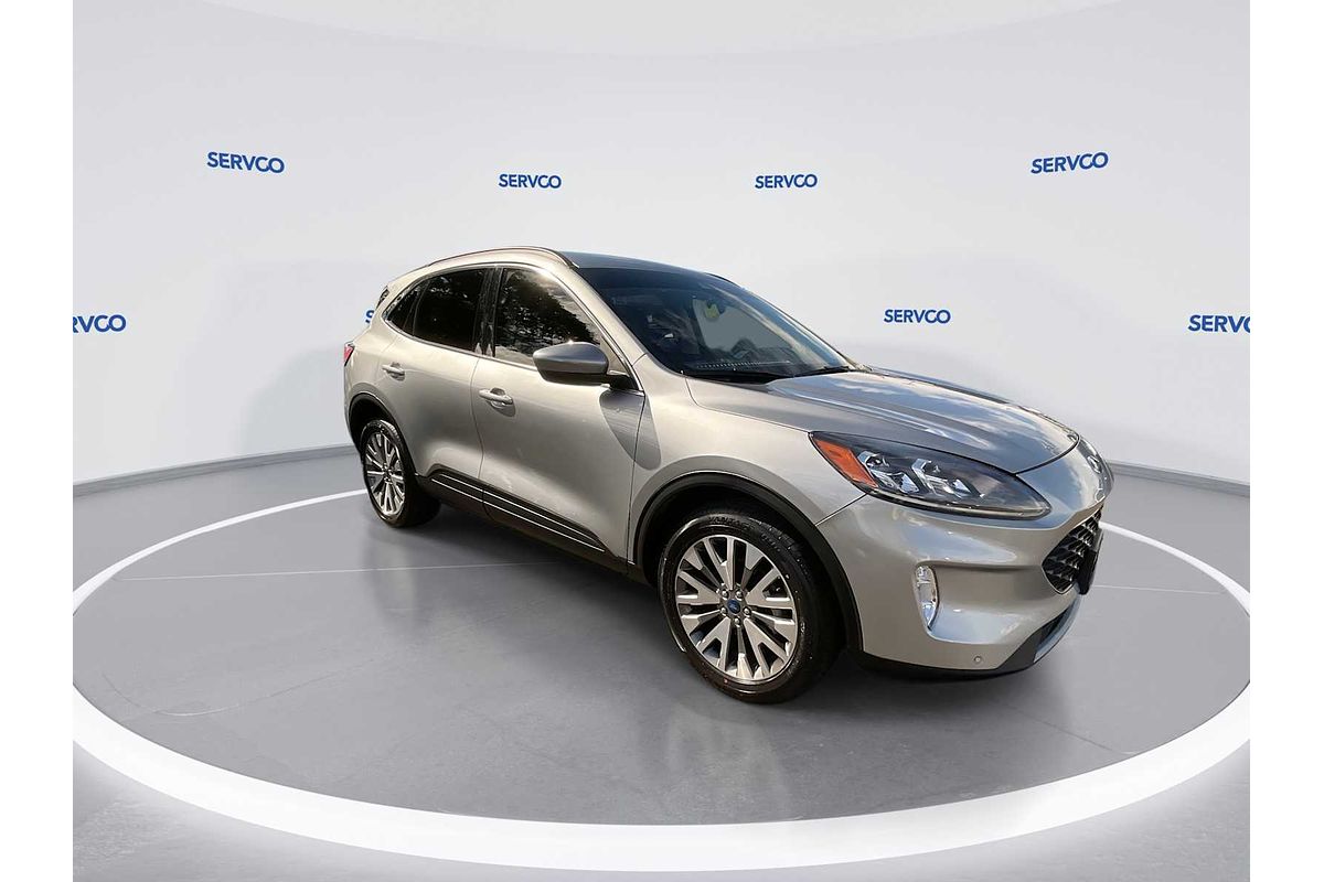 2022 Ford Escape Titanium Hybrid