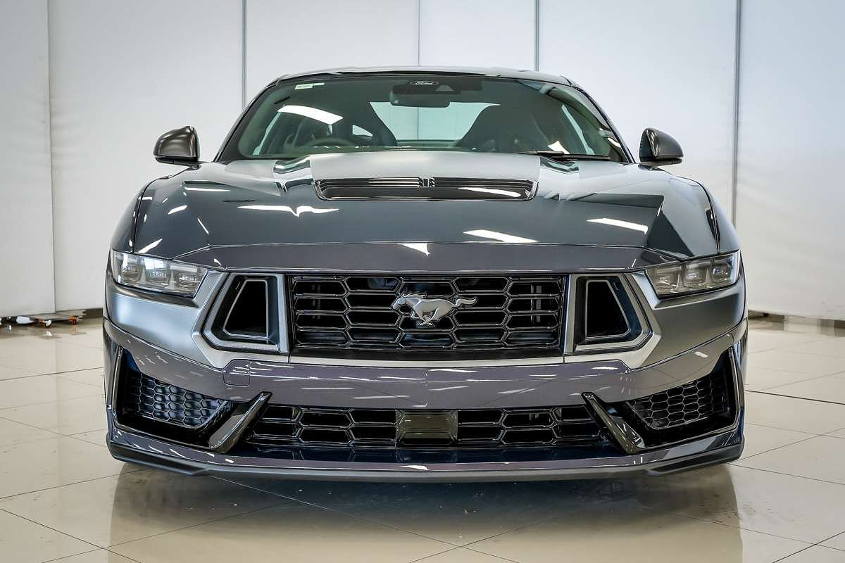 2025 Ford Mustang Dark Horse FO
