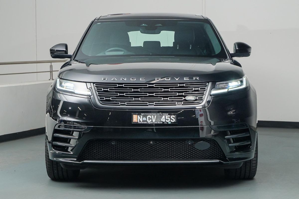 2025 Land Rover Range Rover Velar P250 Dynamic SE L560