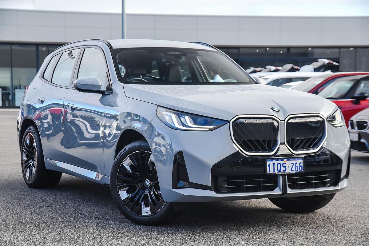 2025 BMW X3 20 xDrive G45