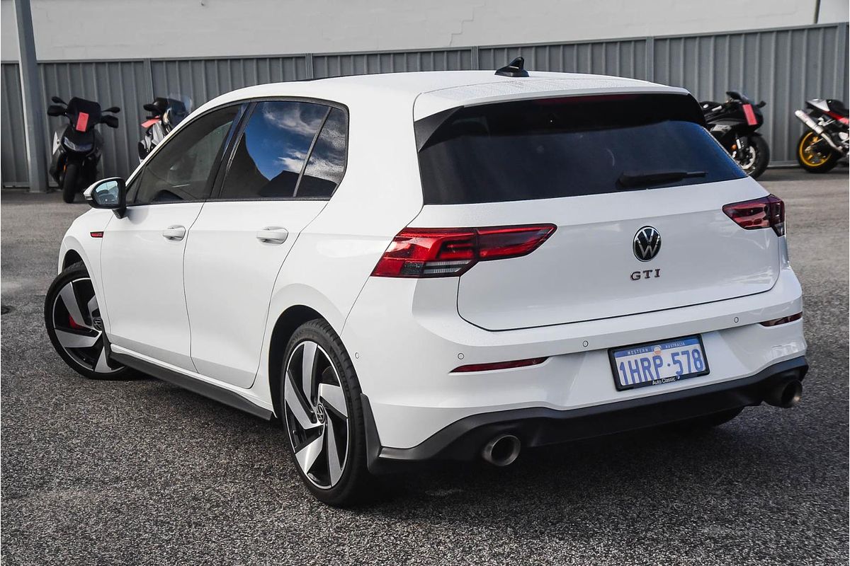 2022 Volkswagen Golf GTI 8