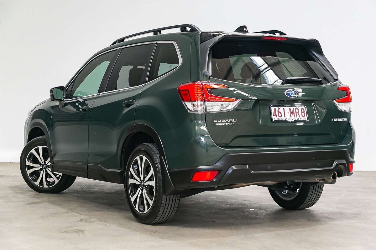2024 Subaru Forester 2.5i Premium S5