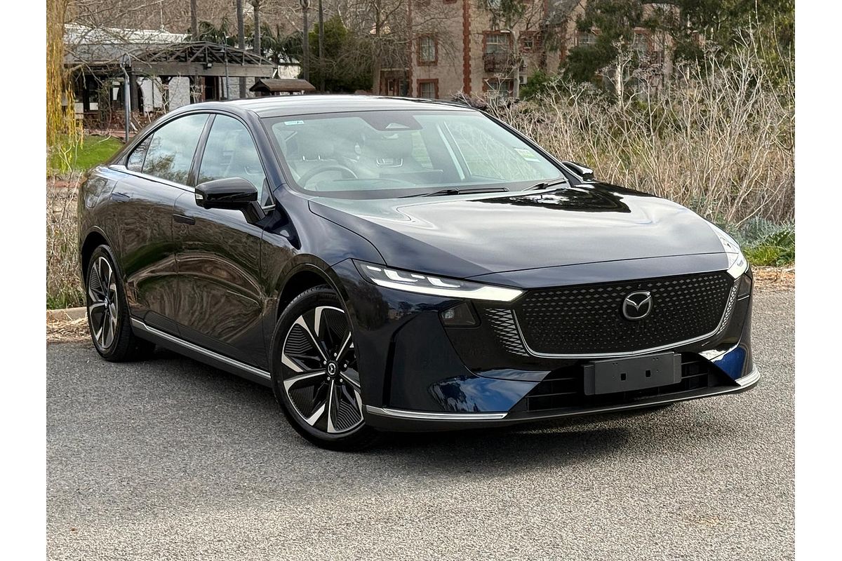 2026 Mazda 6e E35 GT