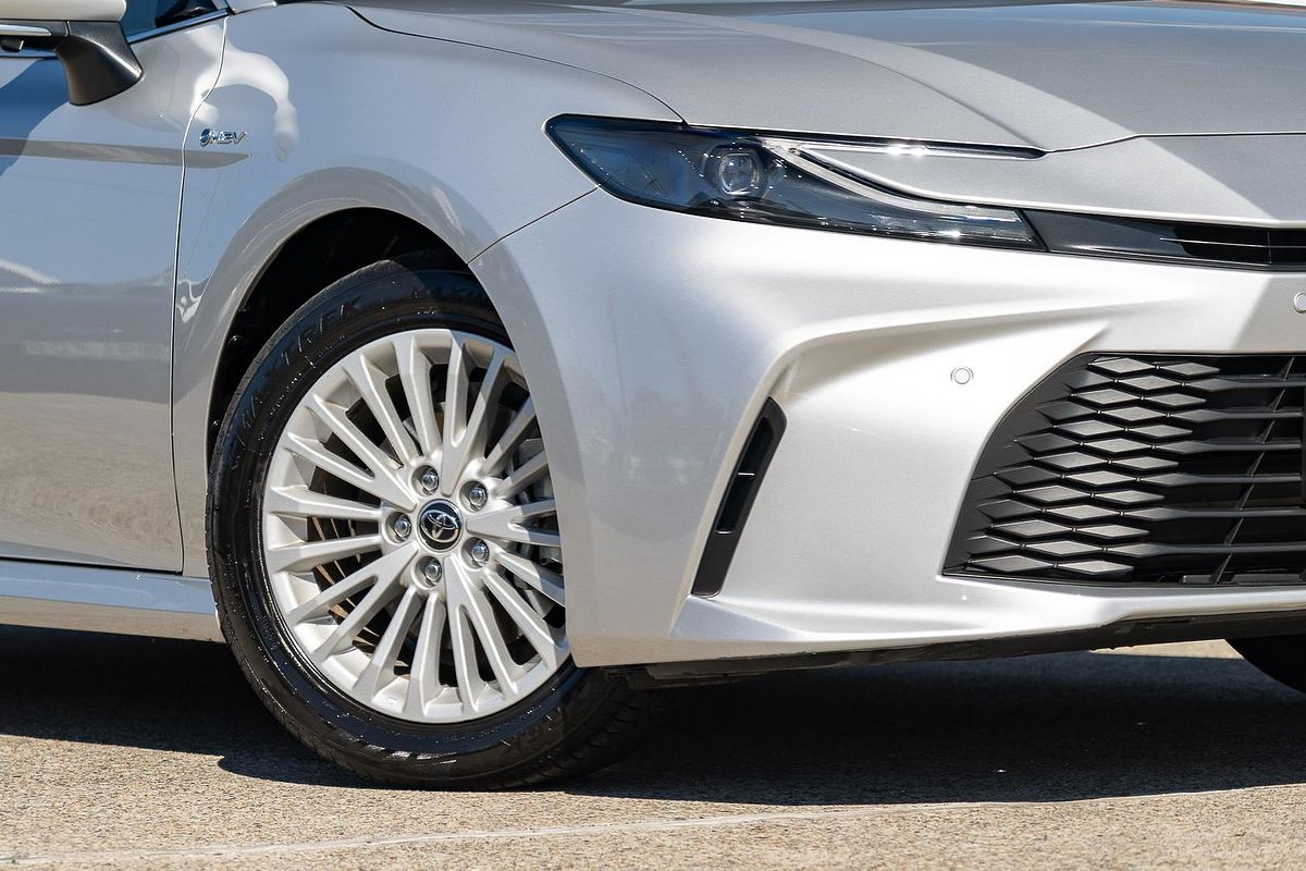 2025 Toyota Camry Ascent AXVH80R
