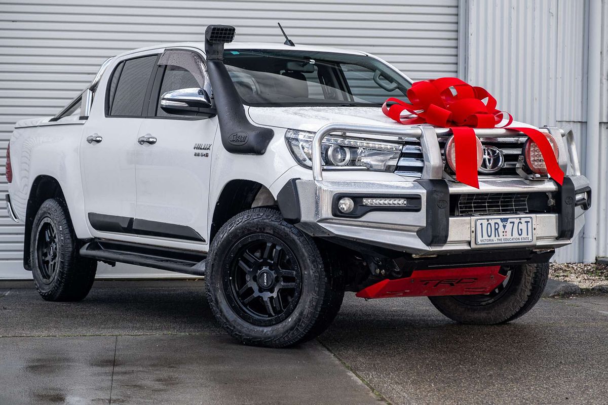 2015 Toyota Hilux SR5 GUN126R 4X4