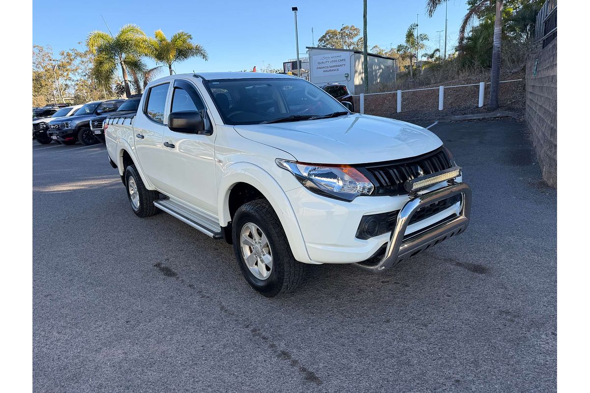 2017 Mitsubishi Triton GLX+ MQ 4X4