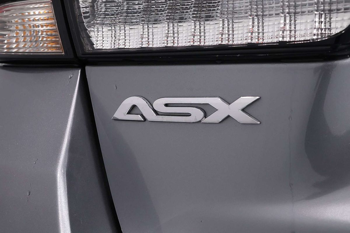 2023 Mitsubishi ASX ES XD