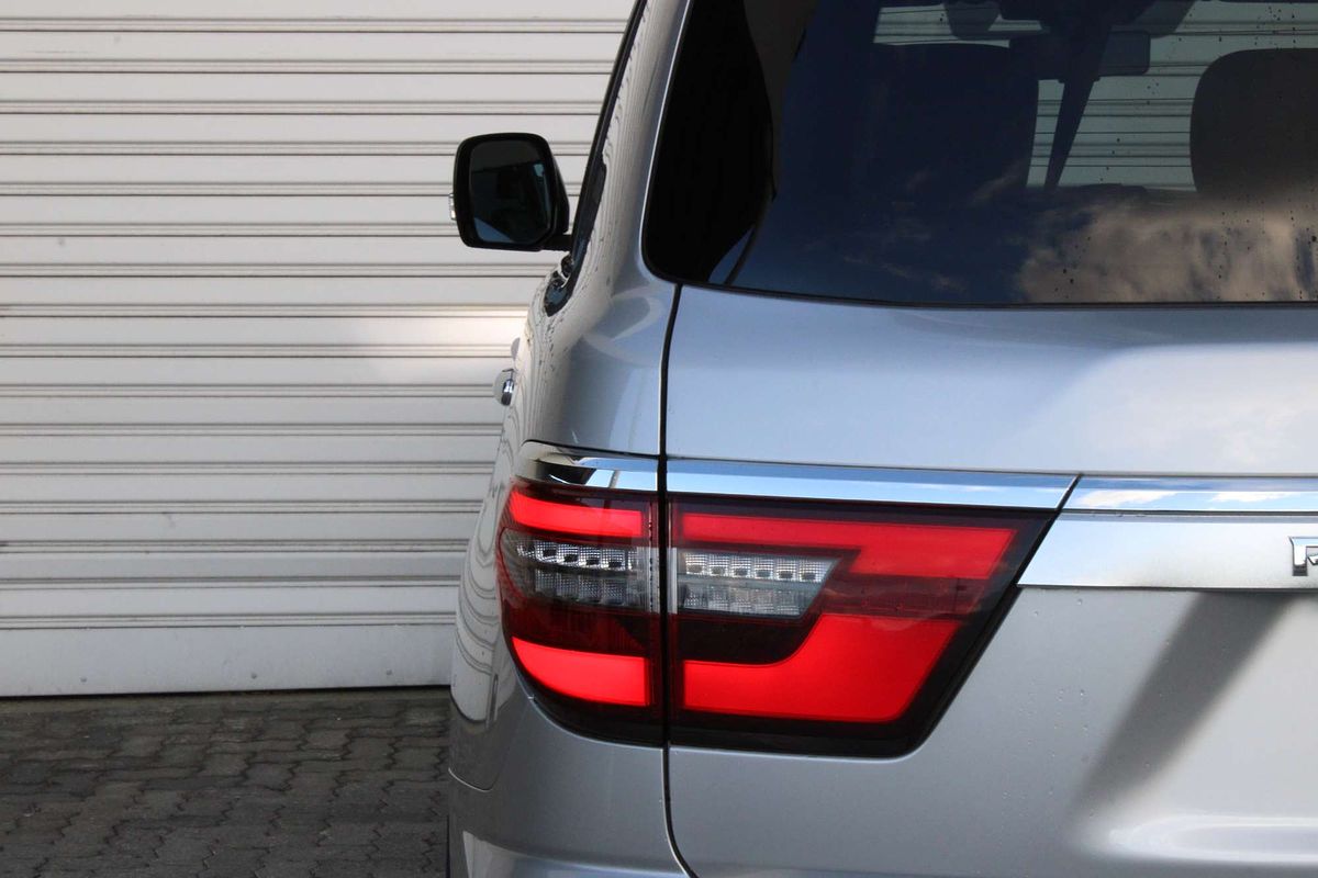 2024 Nissan Patrol Ti Y62