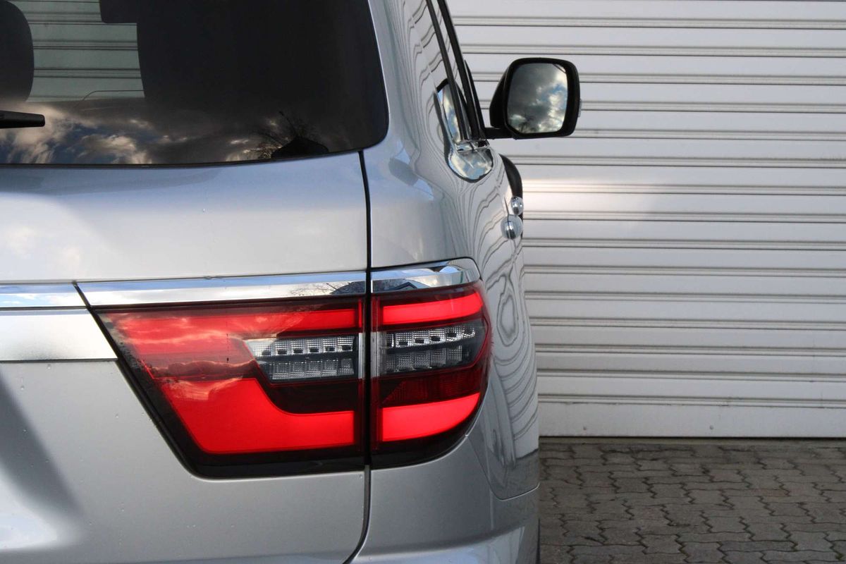 2024 Nissan Patrol Ti Y62