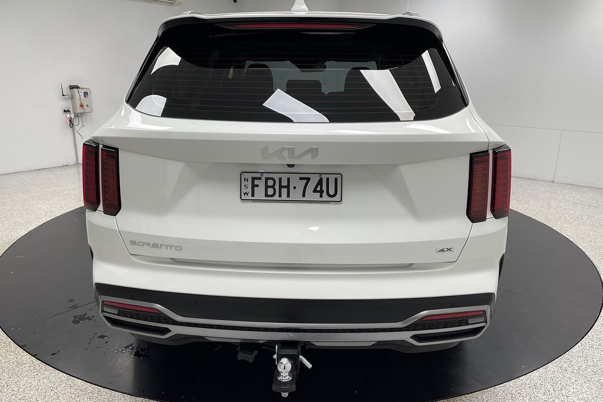 2022 Kia Sorento S MQ4