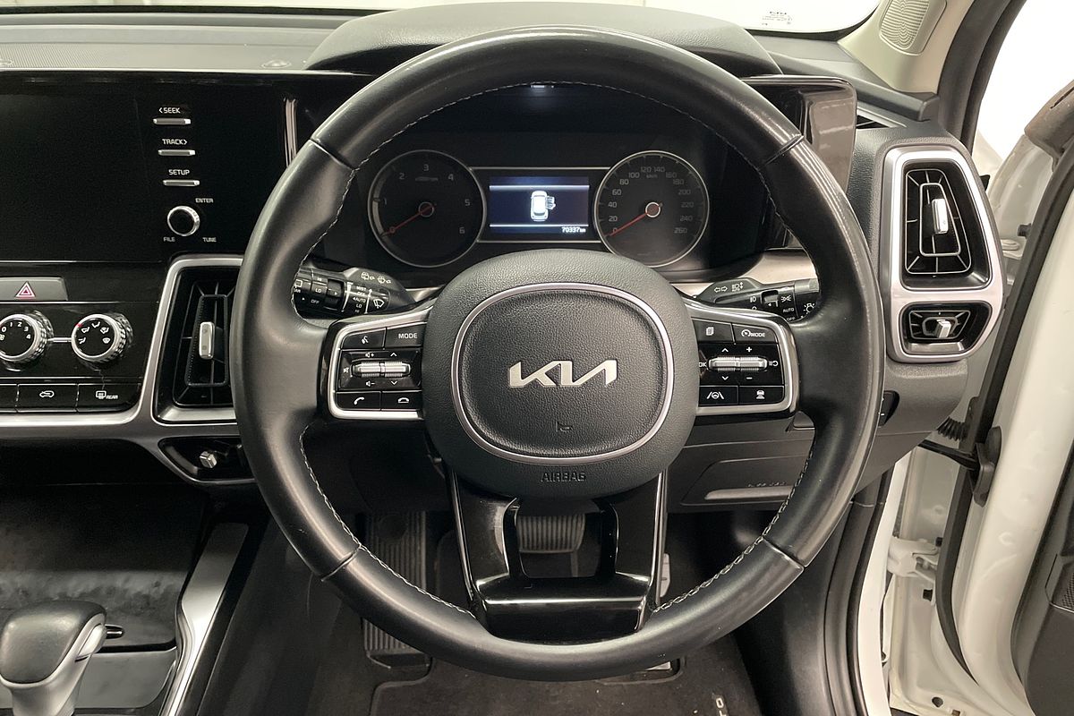 2022 Kia Sorento S MQ4