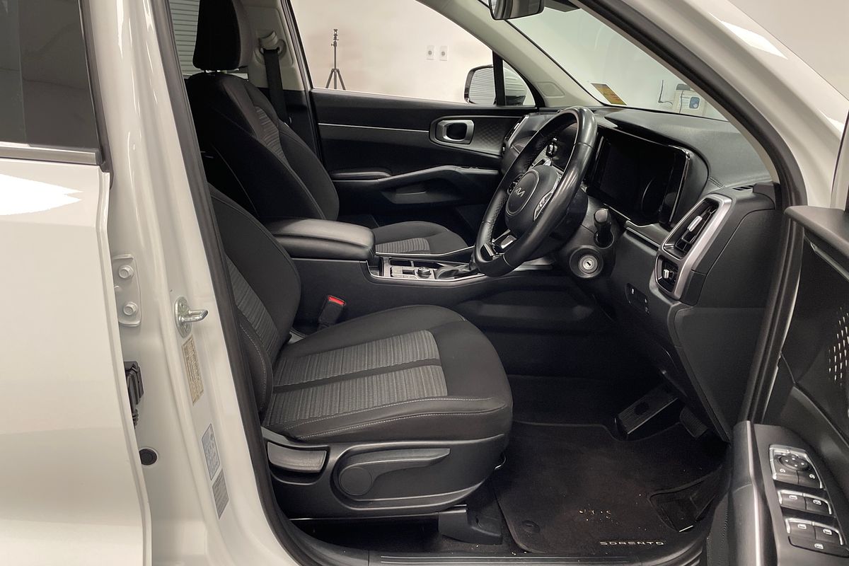 2022 Kia Sorento S MQ4