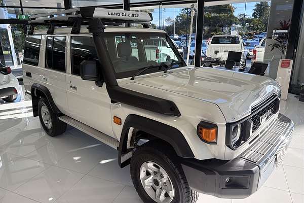 2024 Toyota Landcruiser GXL VDJL76R