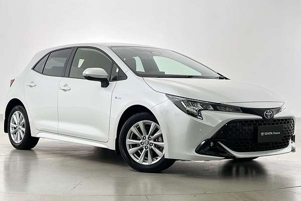 2025 Toyota Corolla SX Hybrid ZWE219R