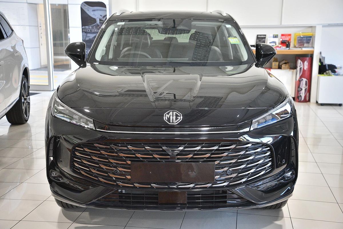 2025 MG HS Super Hybrid Essence AS33P