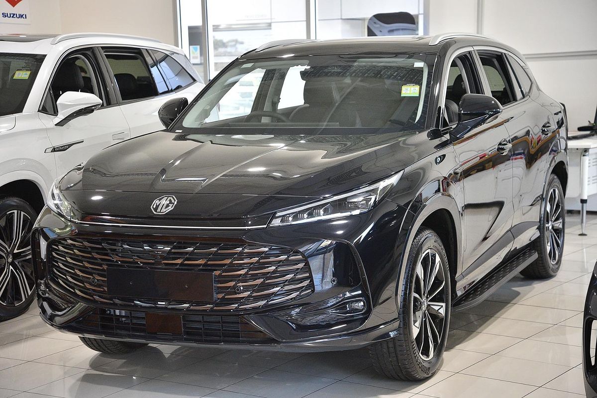 2025 MG HS Super Hybrid Essence AS33P