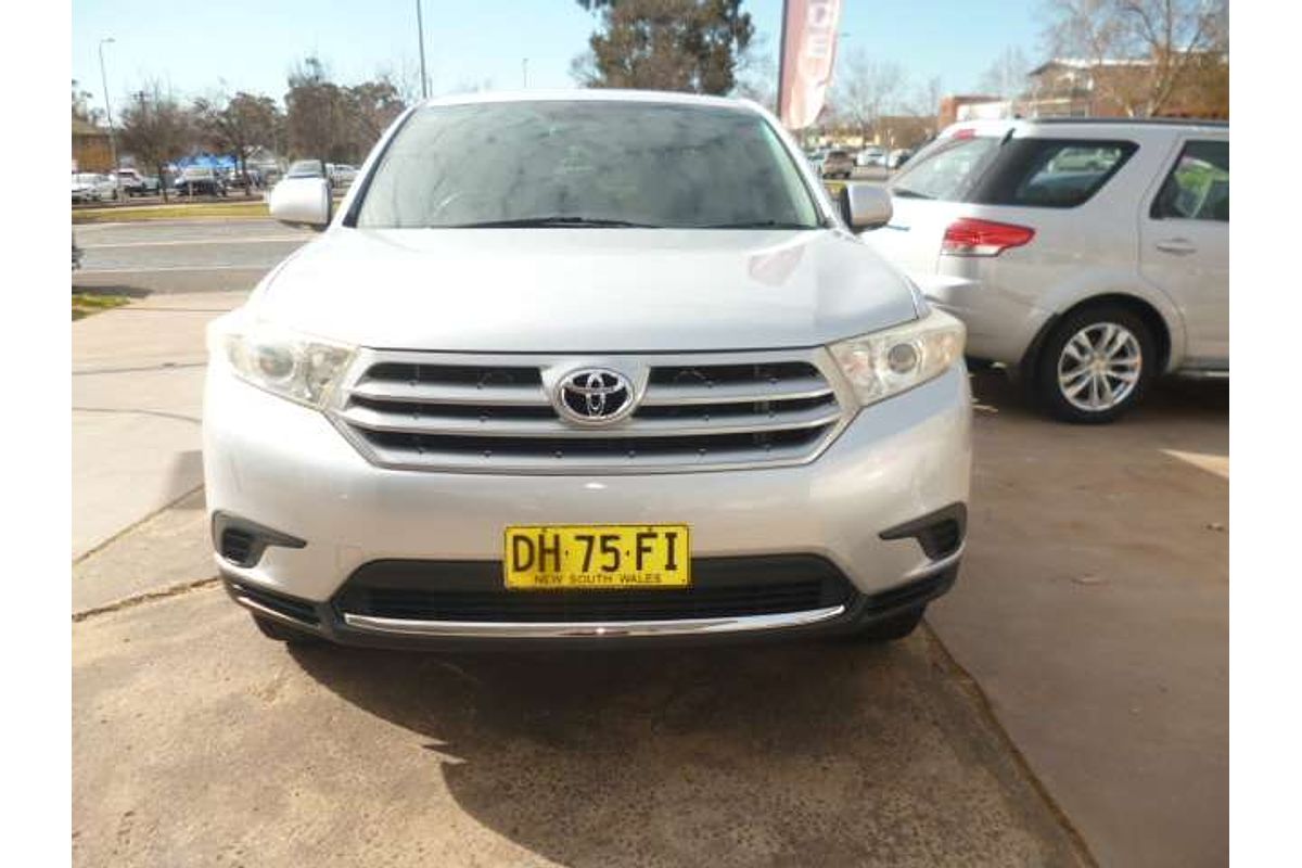 2011 Toyota Kluger