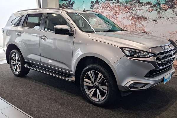 2024 Isuzu MU-X LS-T