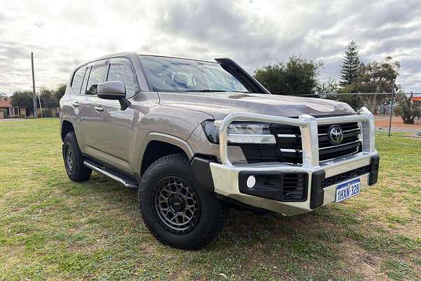 2023 Toyota Landcruiser GX FJA300R