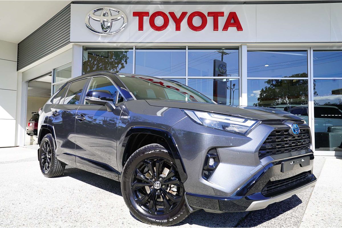 2022 Toyota RAV4 XSE AXAH52R