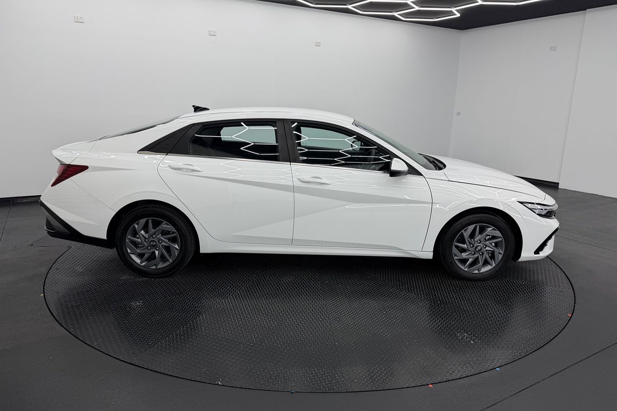 2025 Hyundai i30 Hybrid CN7.V4
