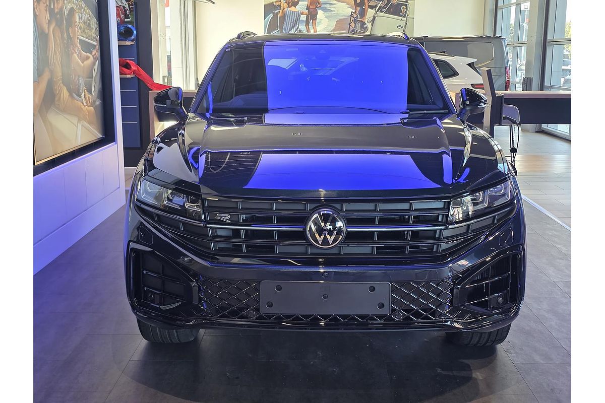 2026 Volkswagen Touareg 210TDI Wolfsburg Edition RC