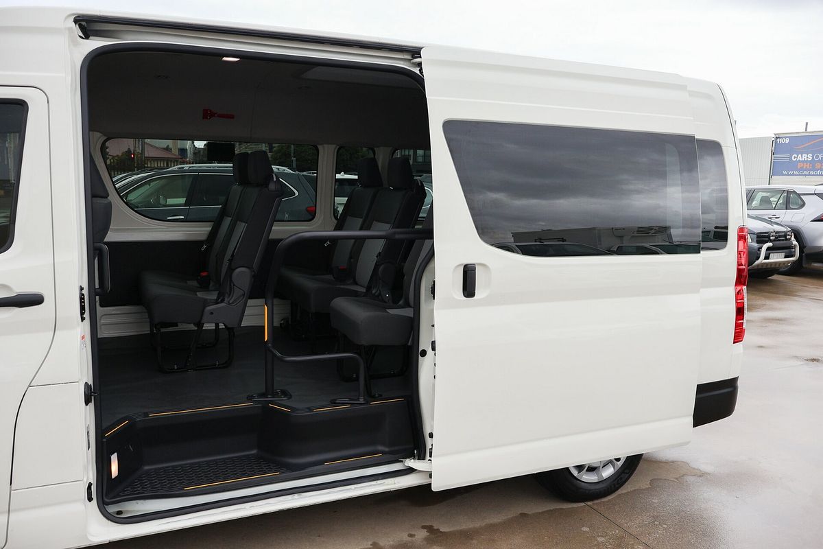 2025 Toyota Hiace Commuter GDH322R ELWB High Roof