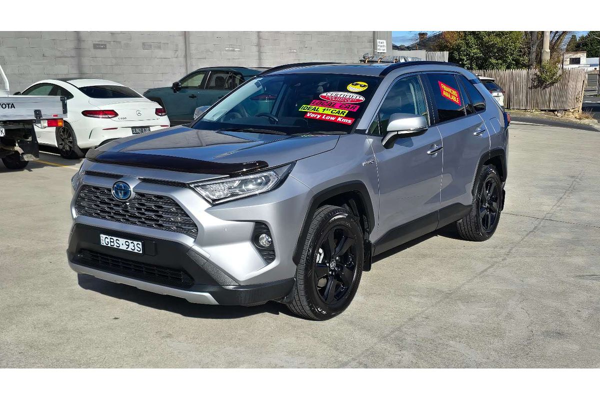 2020 Toyota RAV4 Cruiser AXAH52R