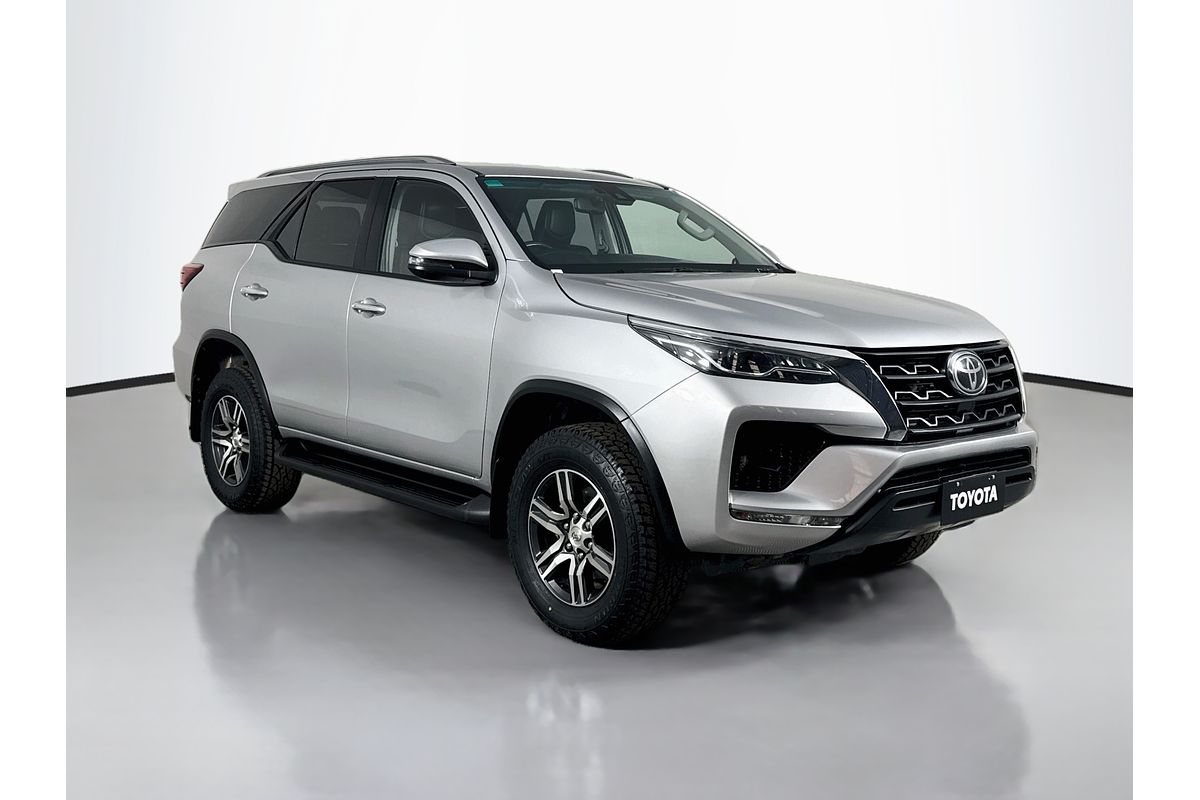 2024 Toyota Fortuner GXL GUN156R