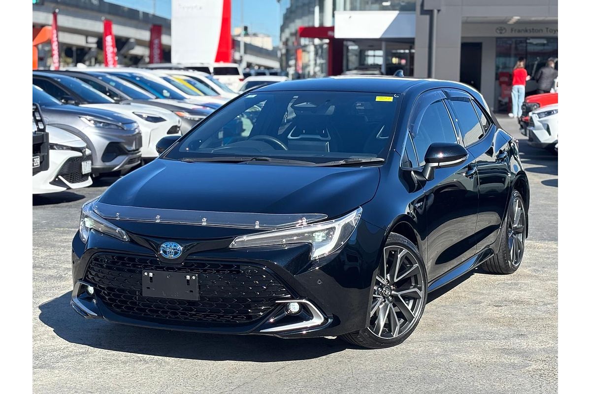 2025 Toyota Corolla ZR Hybrid ZWE219R