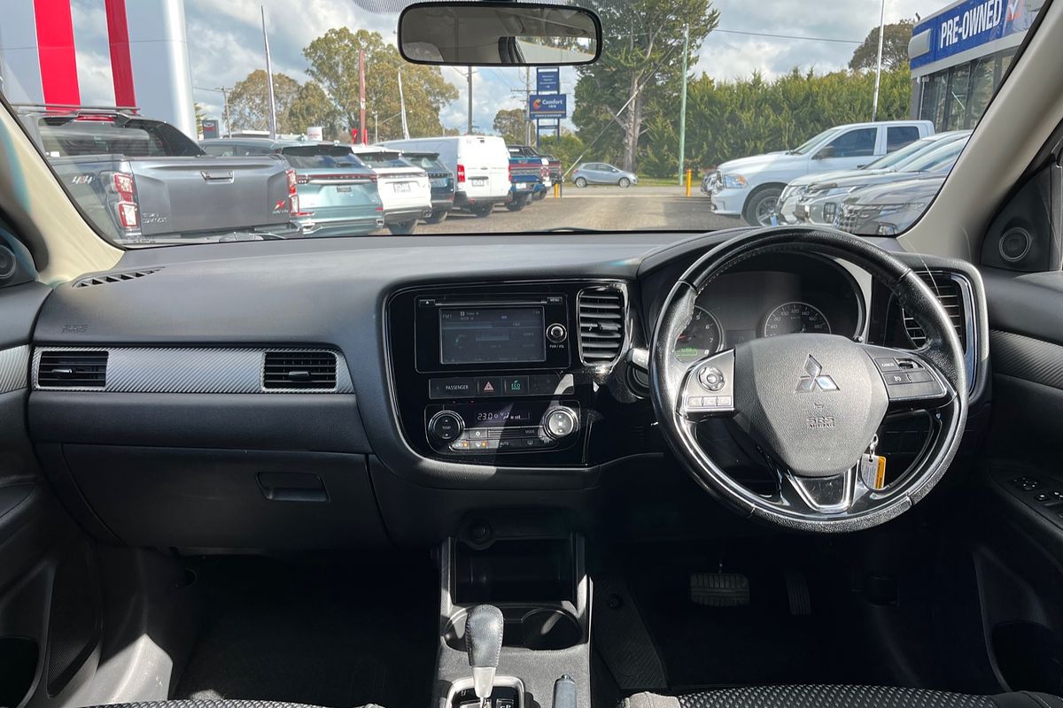 2016 Mitsubishi Outlander LS ZK