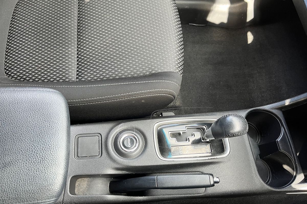 2016 Mitsubishi Outlander LS ZK