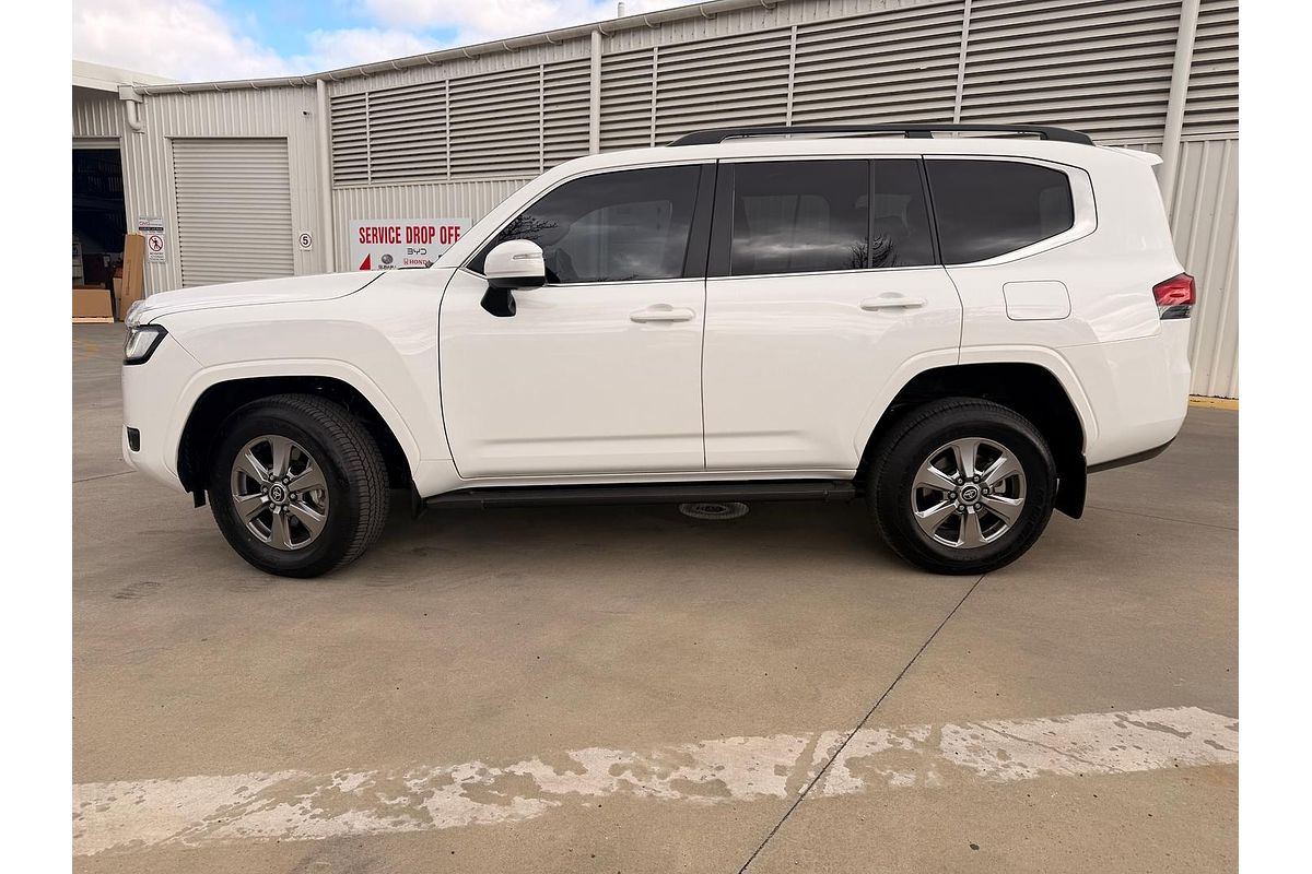 2022 Toyota Landcruiser VX FJA300R