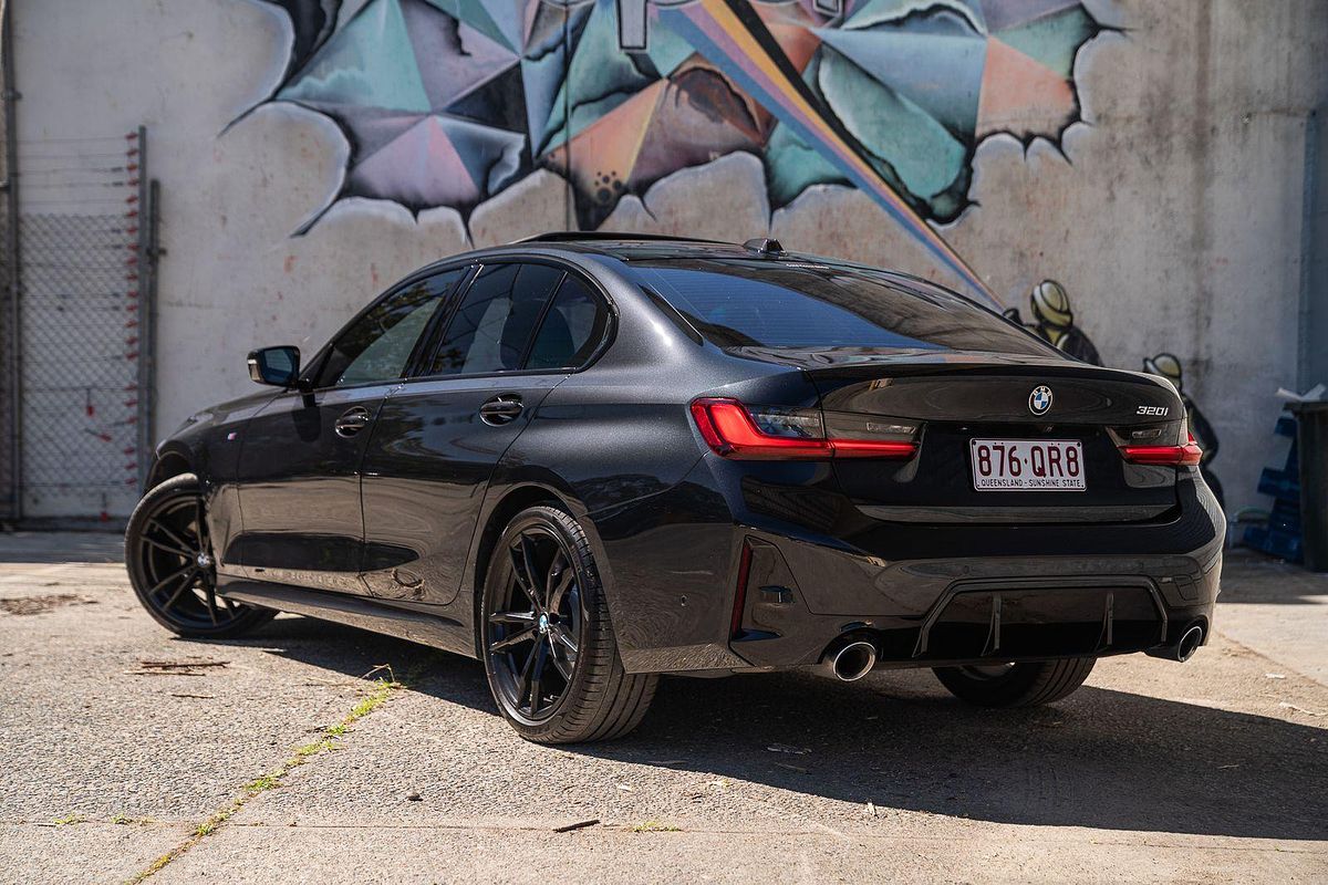 2022 BMW 3 Series 320i M Sport G20