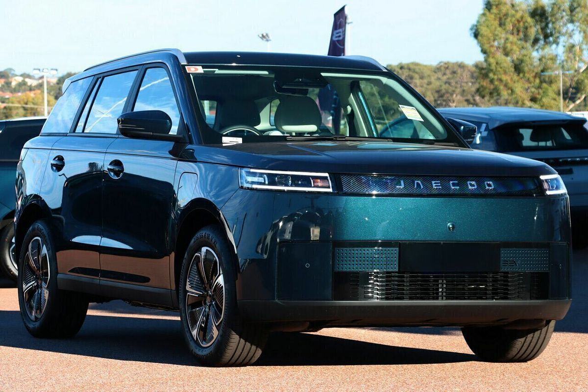 2026 OMODA JAECOO J5 EV Summit