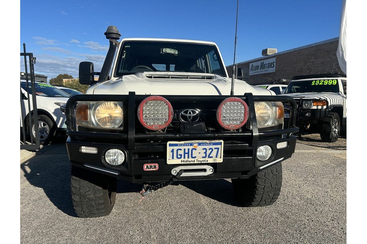 2012 Toyota Landcruiser WORKMATE (4x4) VDJ76R MY12 UPDATE