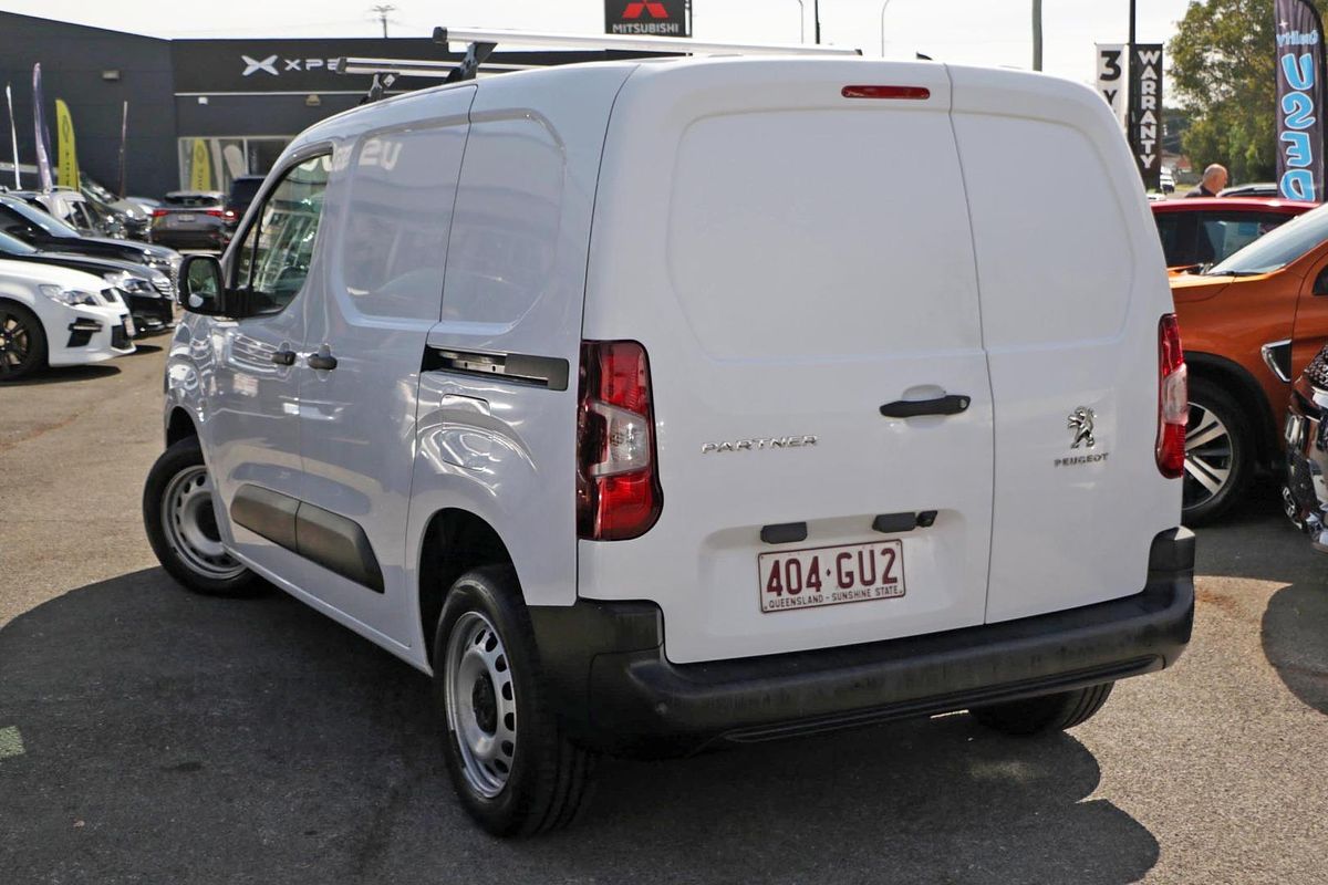 2022 Peugeot Partner Pro K9 SWB Low Roof