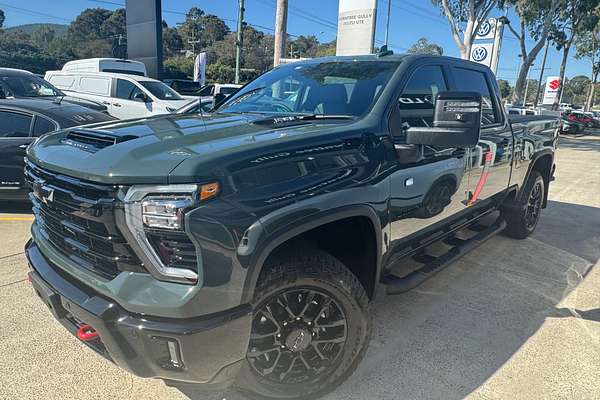 2026 Chevrolet Silverado HD LTZ Premium W/Tech Pack T1 4X4