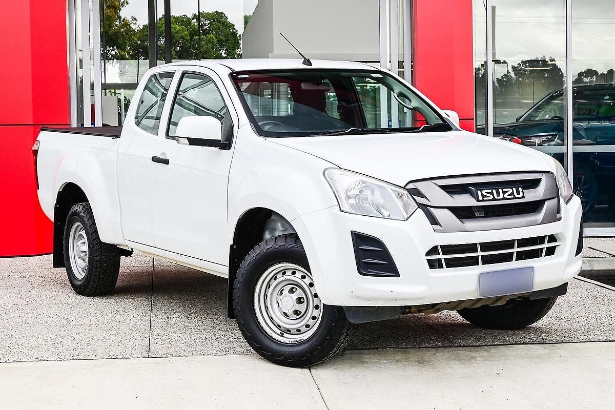 2018 Isuzu D-MAX SX High Ride Rear Wheel Drive