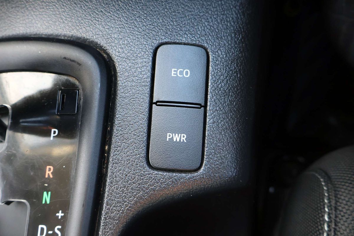 2022 Toyota Hilux SR GUN126R 4X4 image 21