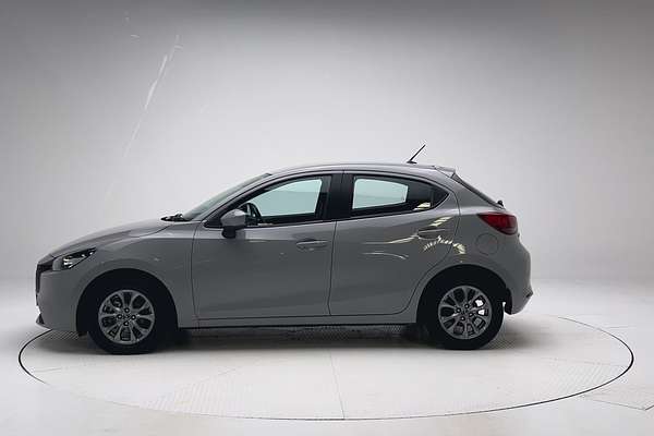 2024 Mazda 2 G15 Pure DJ Series thumb-4
