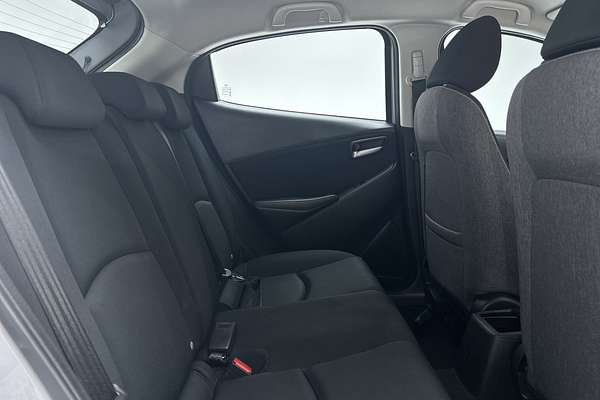 2024 Mazda 2 G15 Pure DJ Series thumb-11
