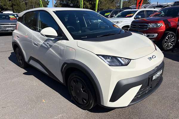 2025 BYD ATTO 1 Essential