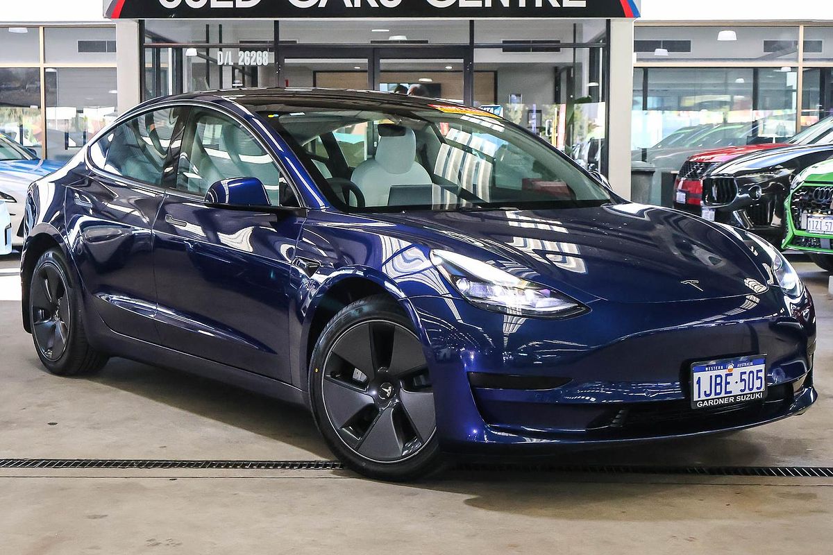 2023 Tesla Model 3 Rear-Wheel Drive