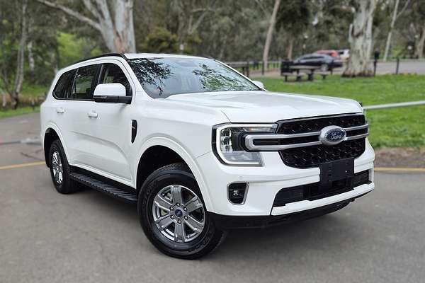 2023 Ford Everest Ambiente 2.0L