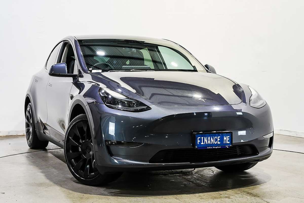 2024 Tesla Model Y Long Range