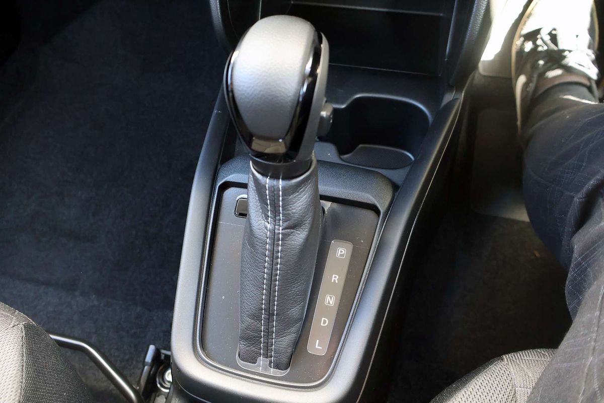 2026 Suzuki Swift Hybrid Plus UZ