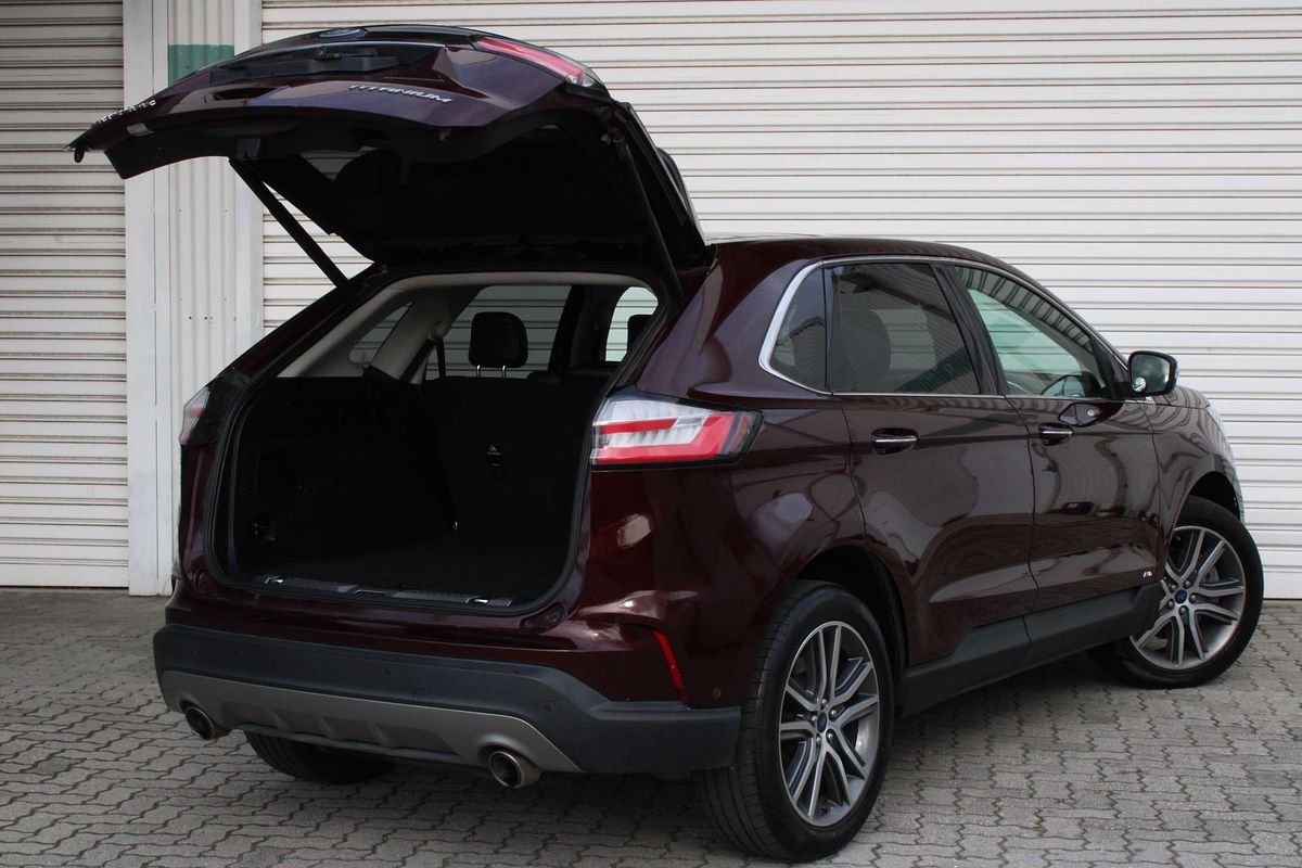 2018 Ford Endura Titanium CA